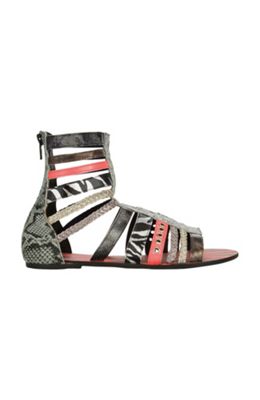 Skinnsandal  